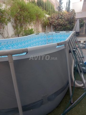 piscine bestway Hors sol 5.49x2.74x1.22 