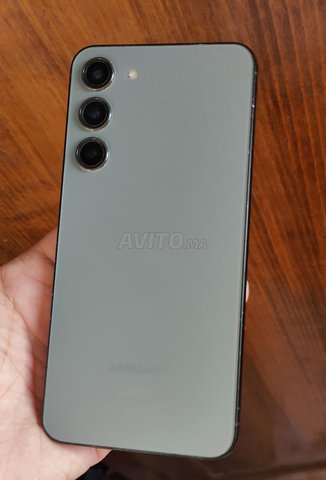 Galaxy S23 plus 8Go/256Go/50Mpx Bon état 