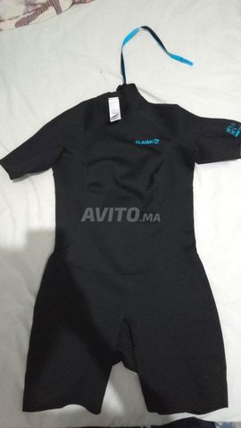 maillot de surf neuf decathlon taille large