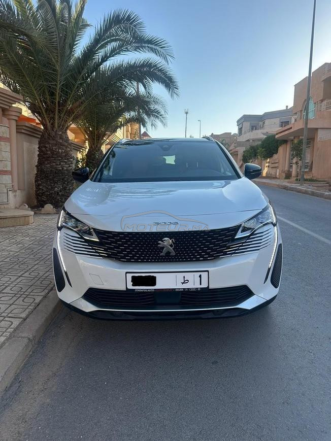Peugeot 3008  2023 déd 2024 full option Hybrid