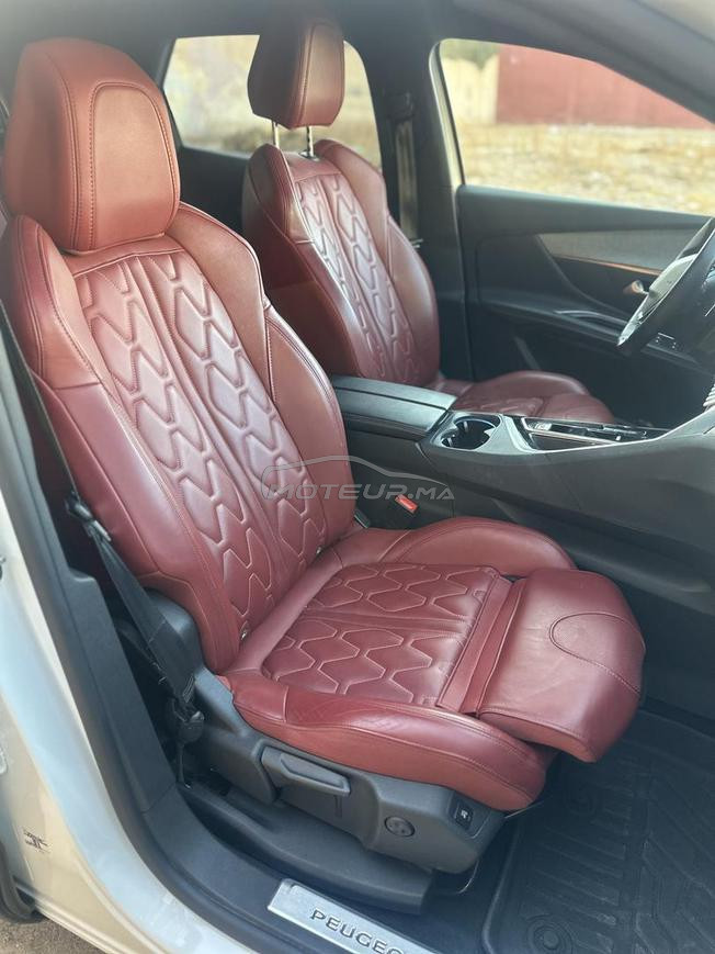 Peugeot 3008  2023 déd 2024 full option Hybrid