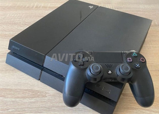 Ps4 online 500G avec une mannet