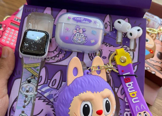 Coffret montre connectee  smartwatch Labubu