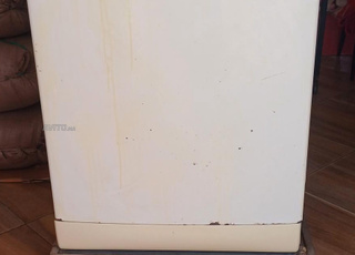 ألة غسيل الأواني