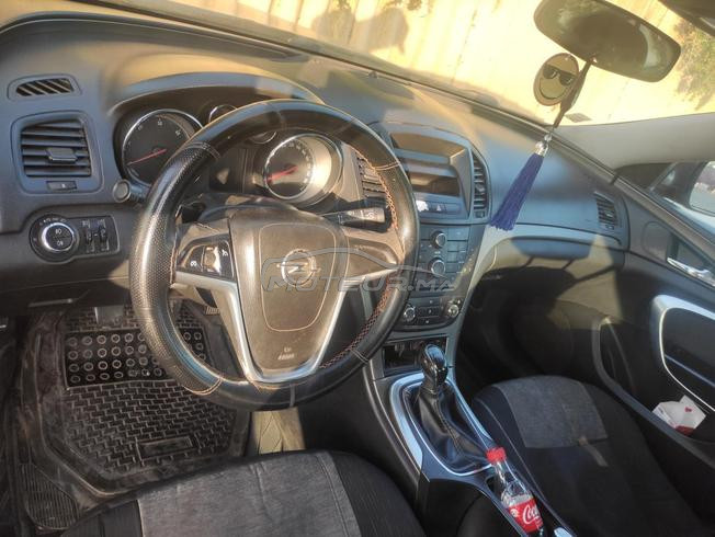 opel Insignia model 2011