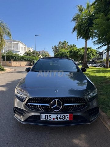 Mercedes-Benz 200 Diesel Automatique 2019 à Rabat
