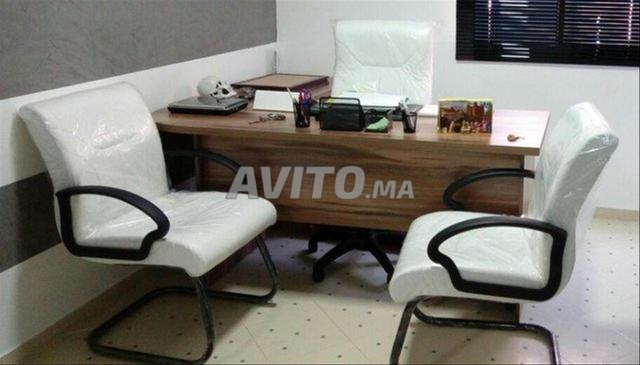 mobilier bureau collectifs avec tables de réunion