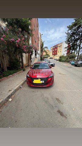 Peugeot 208 Diesel Automatique 2021 à Rabat