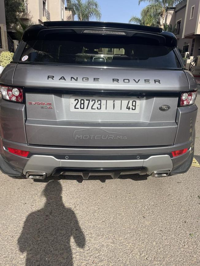 Range rover Evoque SD4 excellent état 