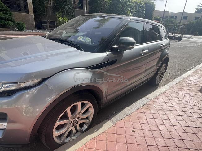 Range rover Evoque SD4 excellent état 