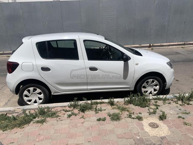 dacia sandeo essence