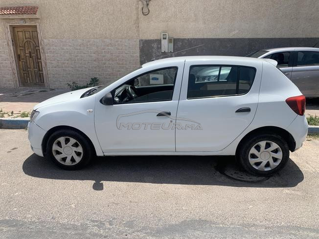 dacia sandeo essence