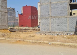 terrain maison R plus 2, garage, 110 m²