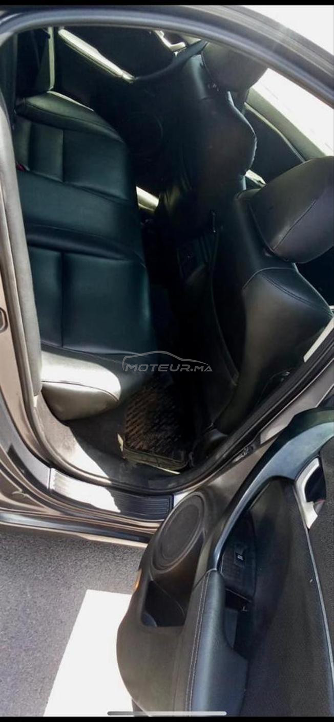 Honda accord diesel très bon état 