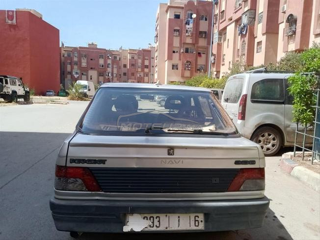 A vendre سيارة جميلة