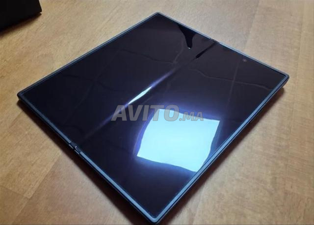 Samsung galaxy Z Fold 6 en noir carbon 512gb - 2