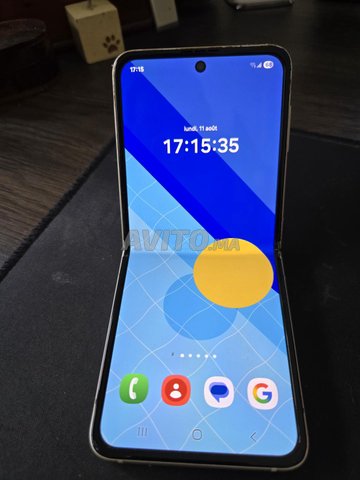 SAMSUNG Z Galaxy Flip