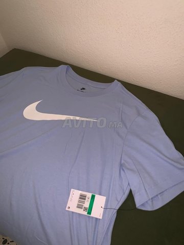 T-shirt Nike – Original avec Étiquette – Neuf 