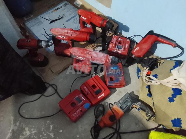 je vendre les visseuses hillt 4 avec chargeu - 2