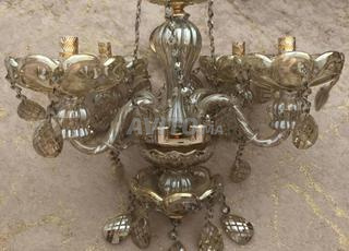 ثريا مستعملة بحالة ممتازة – أضف لمسة فخامة لمنزلك