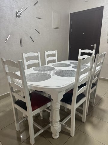 table a manger avec 6 chaises 