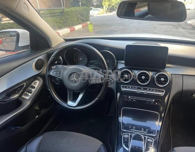 Mercedes-Benz 220 Diesel Automatique 2014 à Nador