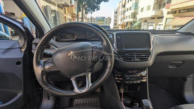 Peugeot 208 Cielo à Temara