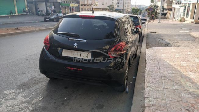 Peugeot 208 Cielo à Temara