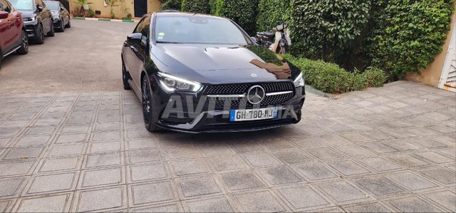Mercedes CLA 180D 2.0D 116CH AMG LINE  full Black 