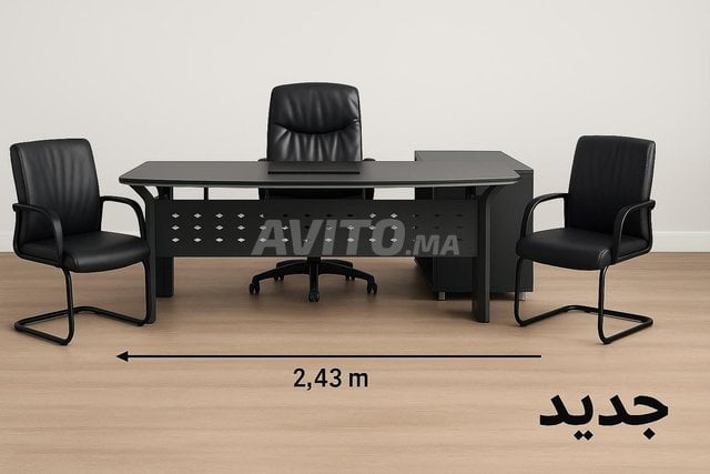 2 Bureaux avec 5 Chaises – Prix intéressant