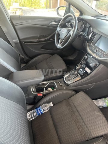 Opel Astra Diesel Automatique 2017 à Casablanca