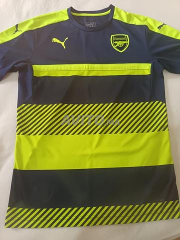 tenu Arsenal original 