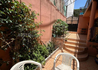 Etage de villa pour familles, à 7 mn de la plage,