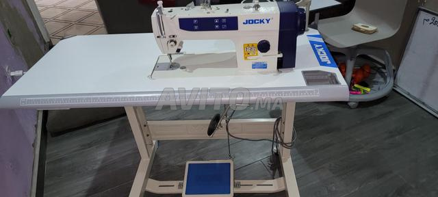 آلة خياطة jocky