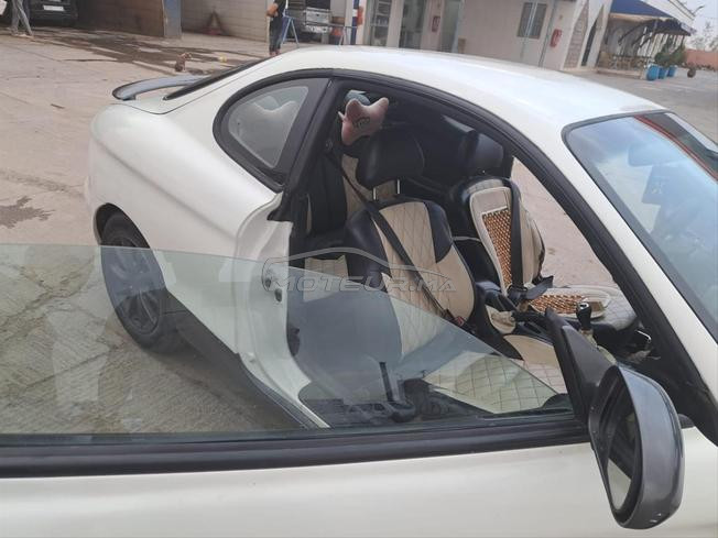 سيارة رياضية 