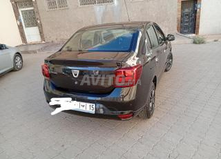 داسيا لوغان