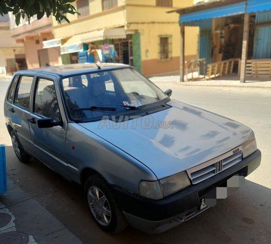 fiat uno  