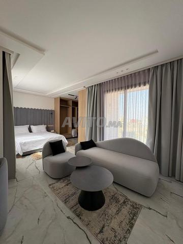 Luxueuse villa moderne neuve piscine verdure - 2