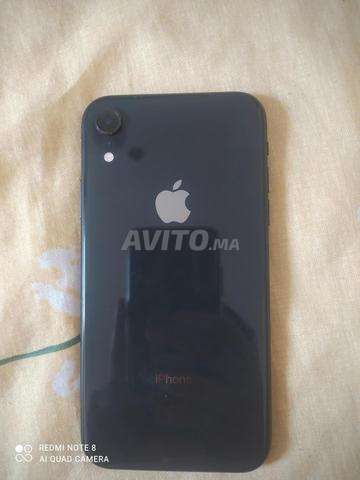 Iphone XR 64GB noir très bon état avec boite - 2