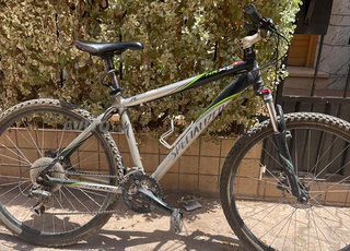 spécializéd       HR XC