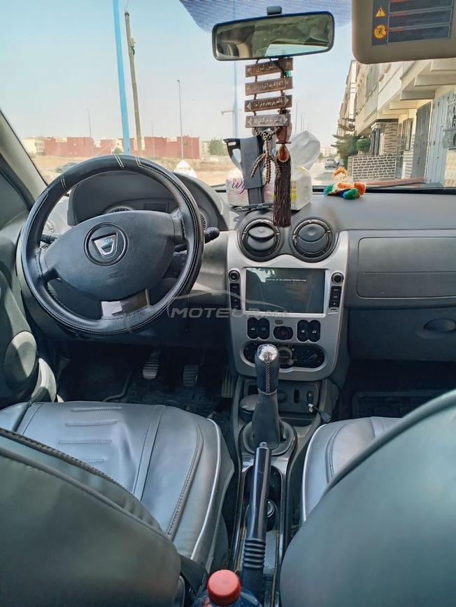 Dacia duster fin 2011. très bon etat