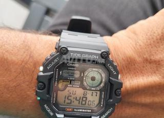 montre casio WS-1700H 