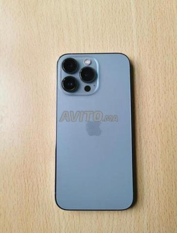Iphone 13 pro trés bn état et 92 Batterie
