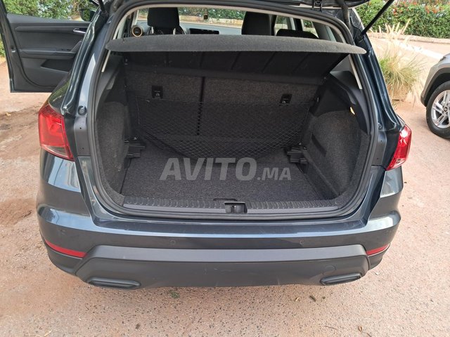 سيارة للبيع 