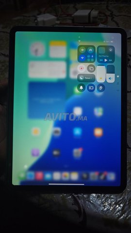 iPad Pro 11″ 4ᵉ gen M2 2022 128Go