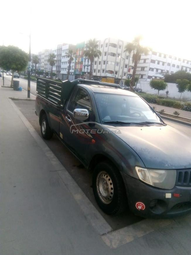 Pick-Up Mitsubishi L200 - Bon État