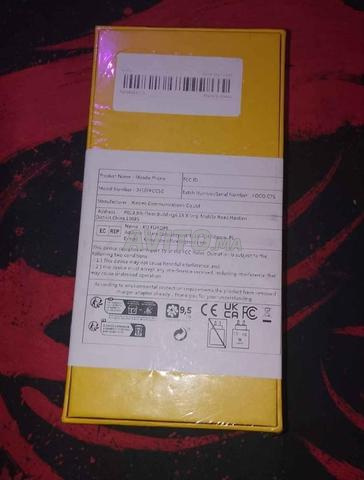 Realme poco C75 8gb/256gb neuf (no charger)