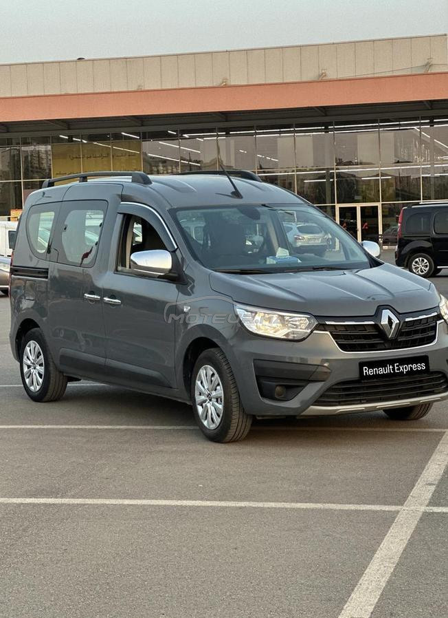 Renault express 2023/12
