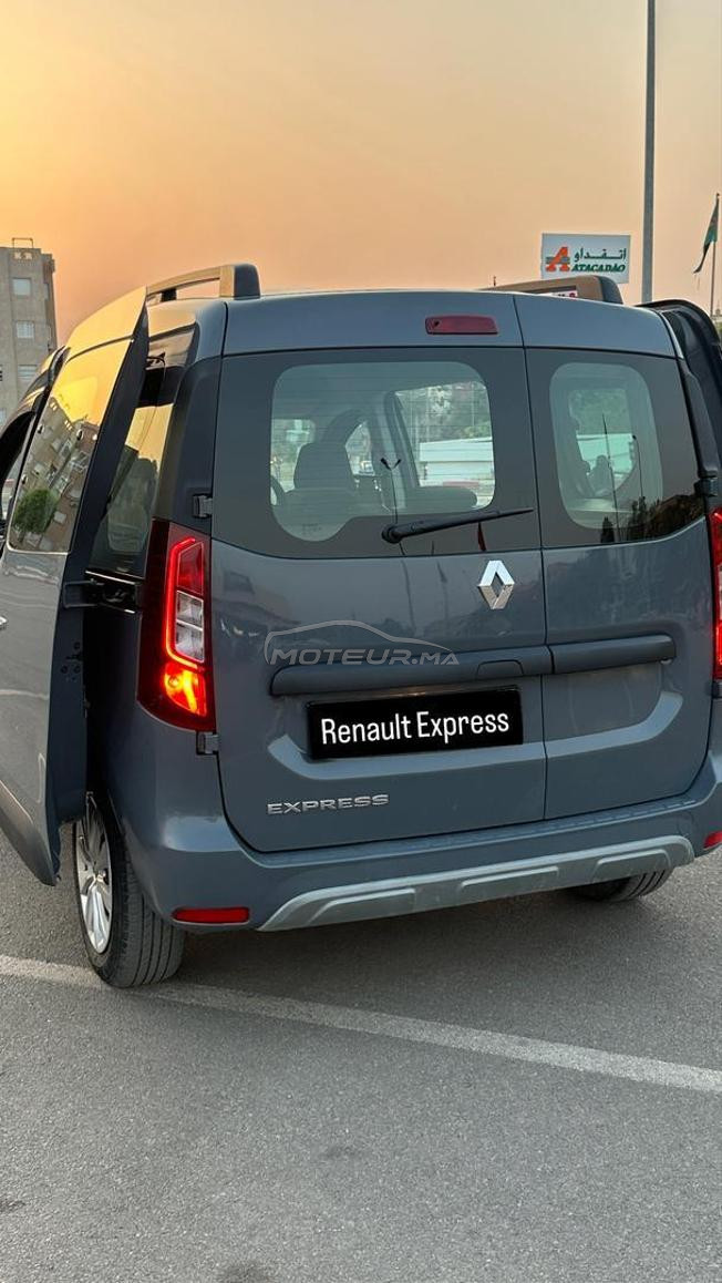 Renault express 2023/12