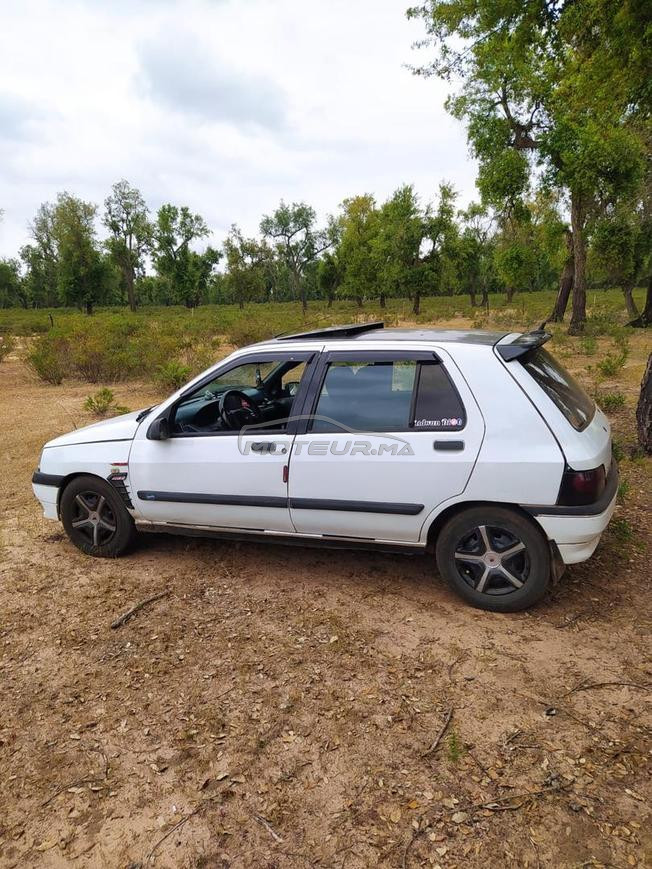 renault clio à vendre